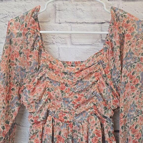 American Eagle Girly Boho Chic Chiffon Blouse Peach Floral Ruched Peplum Top S - Picture 4 of 13